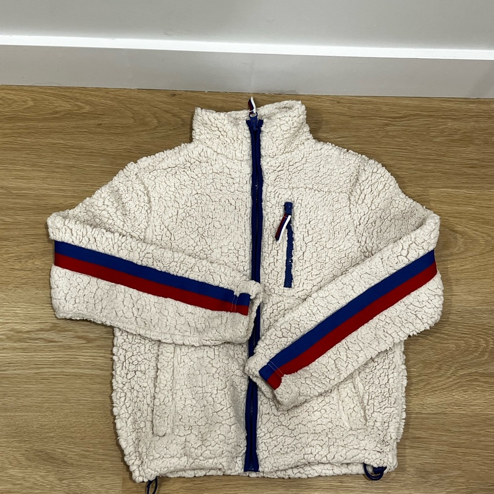 Fuzzy teddy Garage sweater with zipper. Size XS excellent condition!